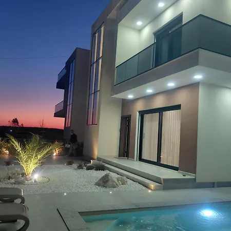 Eni Villa Durrës